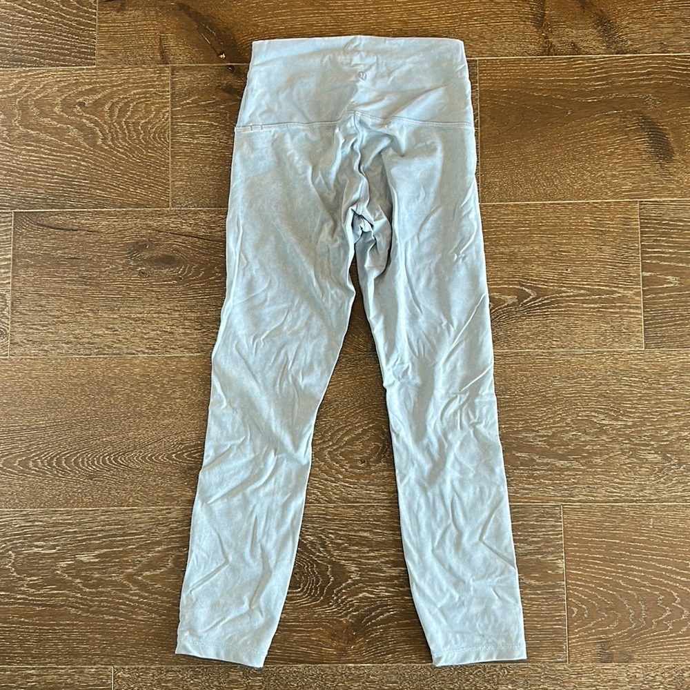Lululemon sky blue wunder under leggings